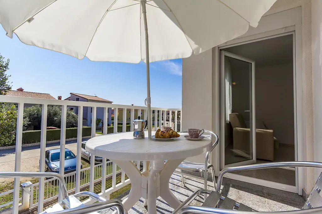 Apartments Alba Fazana