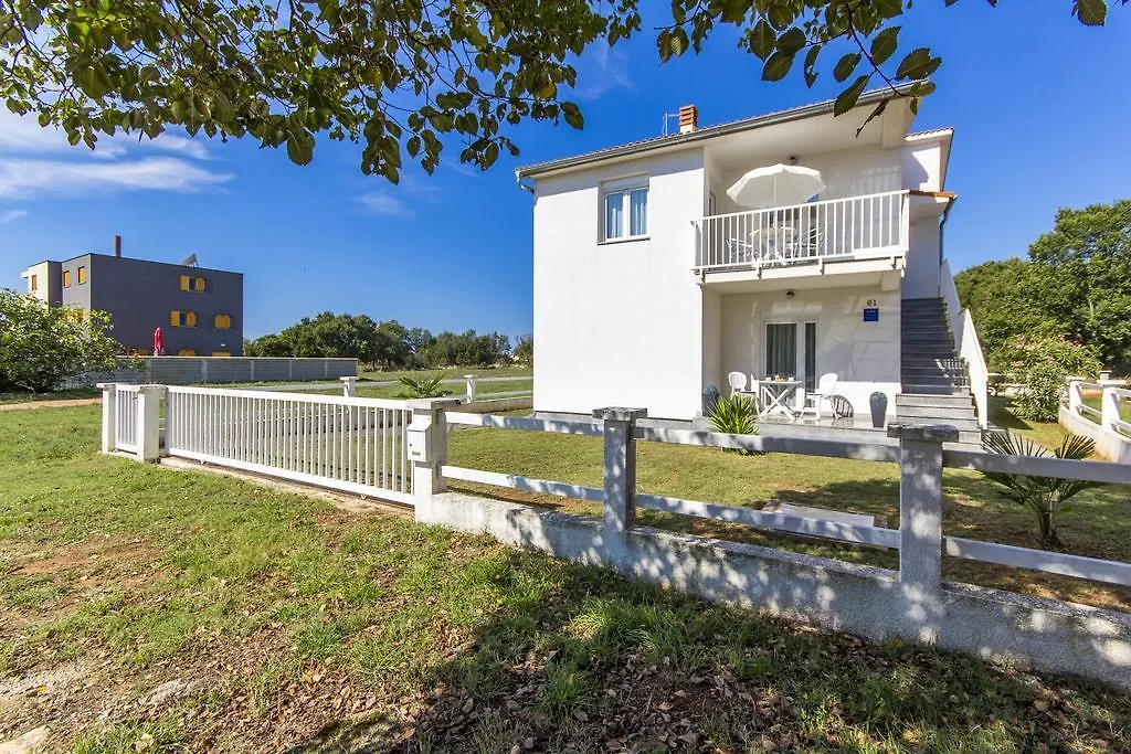 Apartments Alba Fazana Croatia
