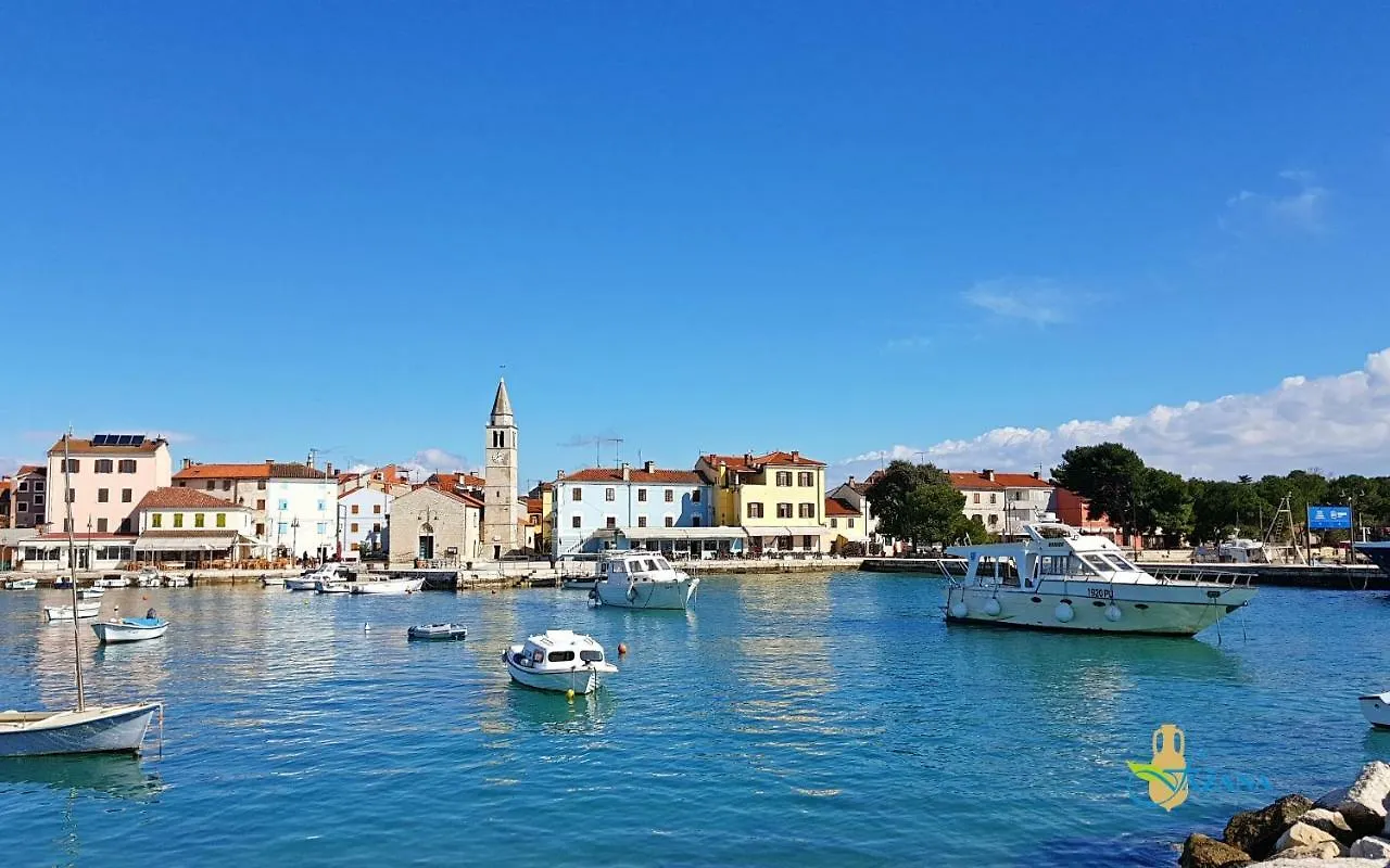 Apartments Alba Fazana Croatia